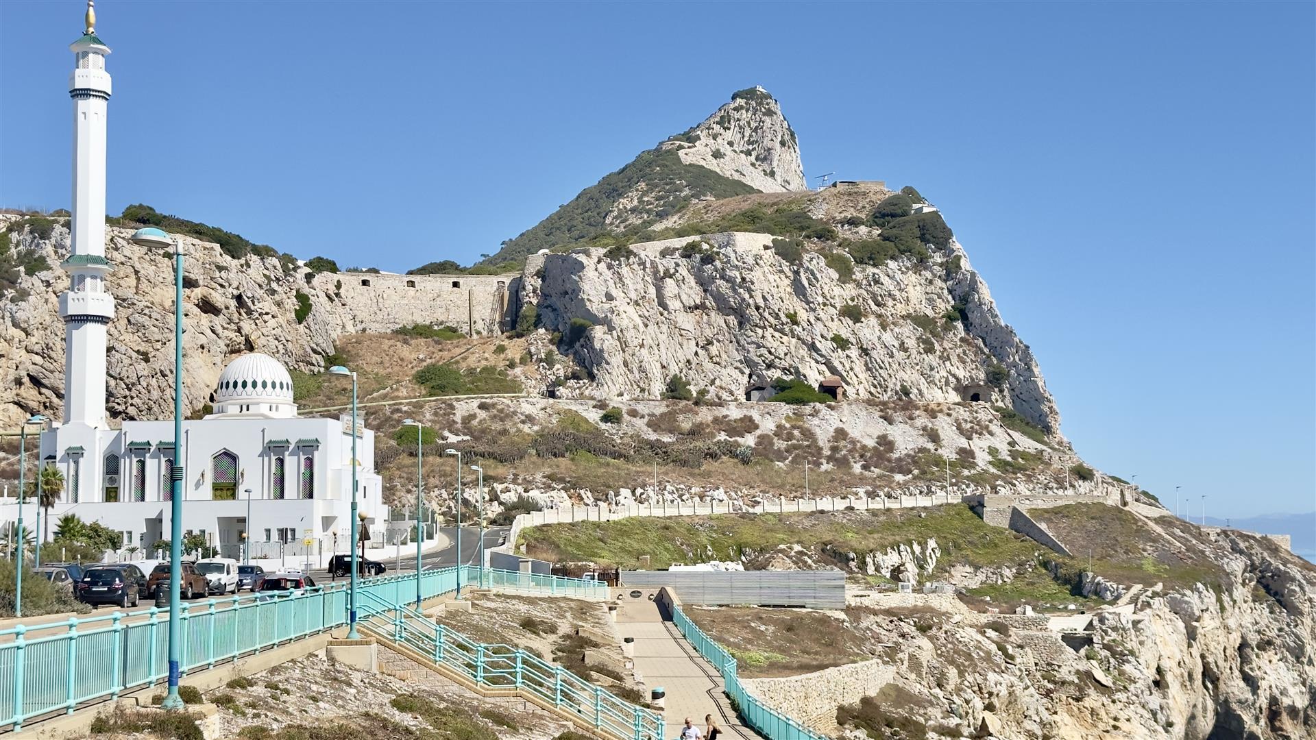 Image of Apartment - 3 Bedrooms - 1 Bathrooms for Sale in South District-Gibraltar, Image 12